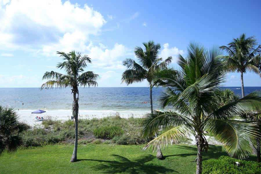 Sanibel Beach Vacation Condo